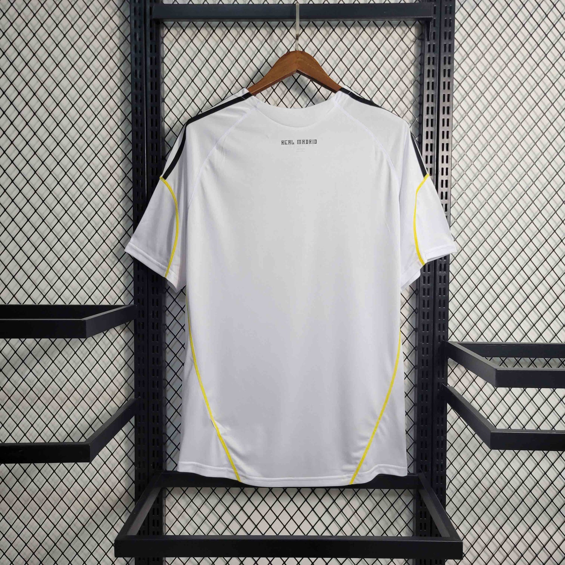 Camisa Real Madrid 09/10 - Versão Retro