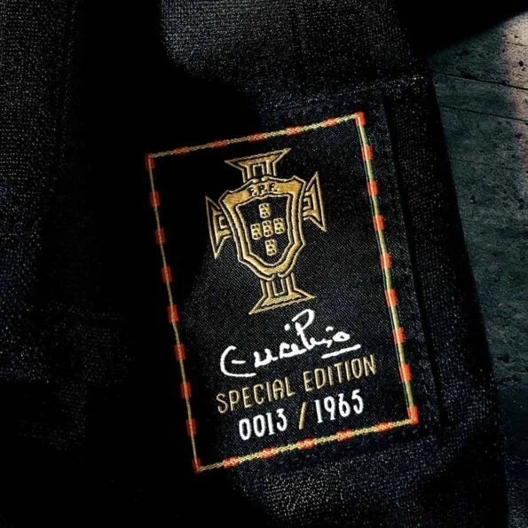Camisa Portugal Preta Puma Especial " Pantera Negra "- Versão Torcedor