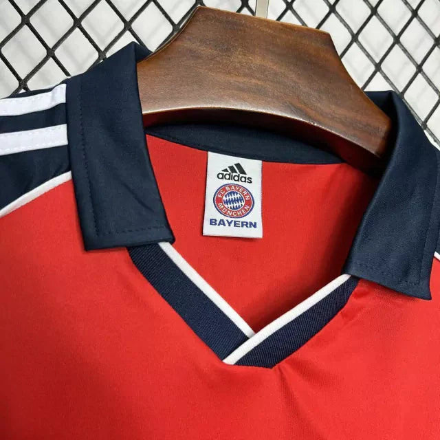 Camisa Bayern de Munique versão retrô 2000/01
