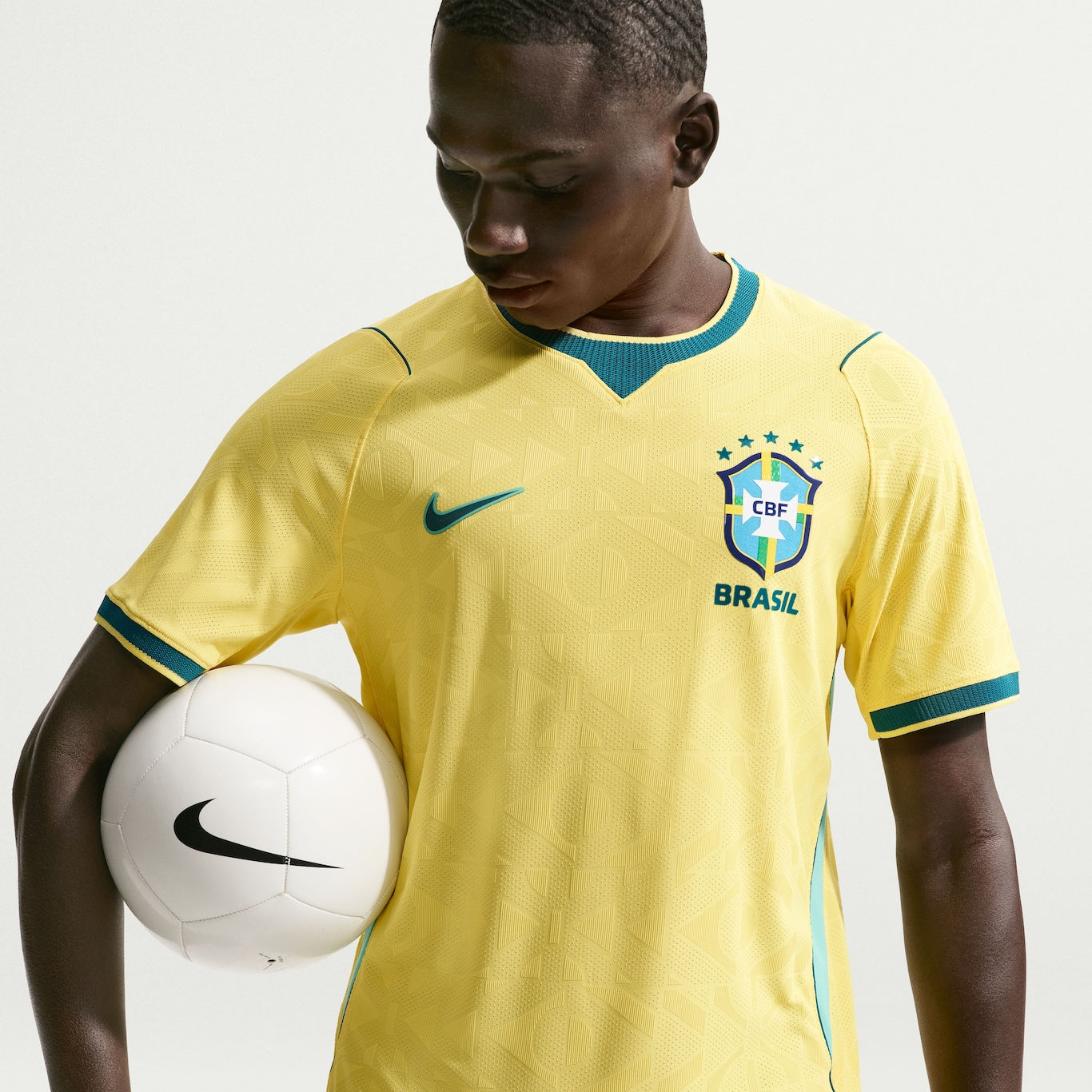 Camisa Brasil Nike I 2026/27 Jogador Pro Masculina