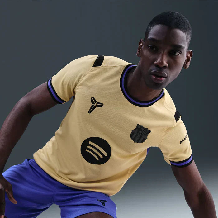 Camisa Barcelona II 25/26 - Torcedor Nike Masculina - Bege