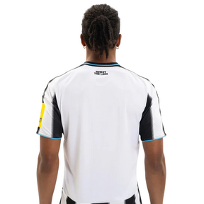 Camisa Newcastle I 25/26 - Torcedor - Adidas - Branca e Preta
